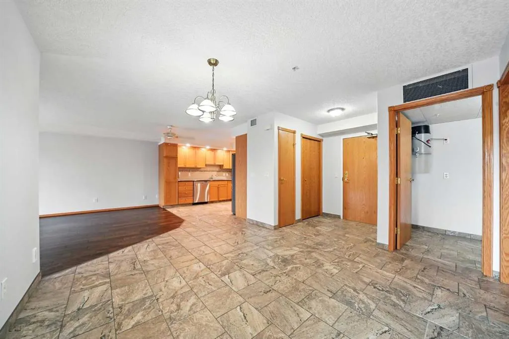 4805 45 Street, #324