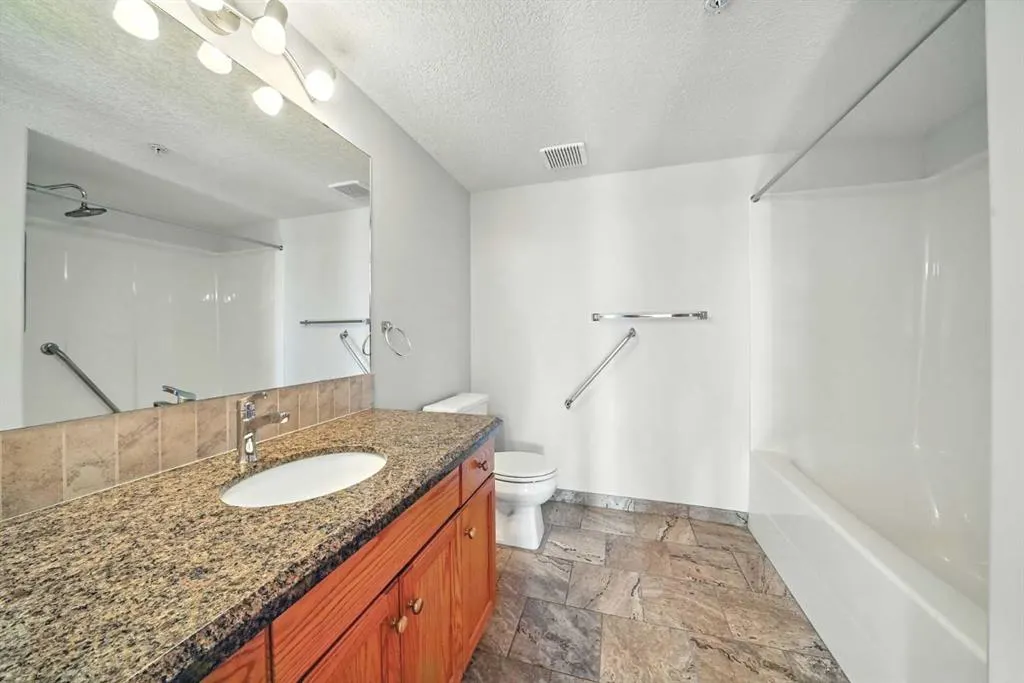 4805 45 Street, #324