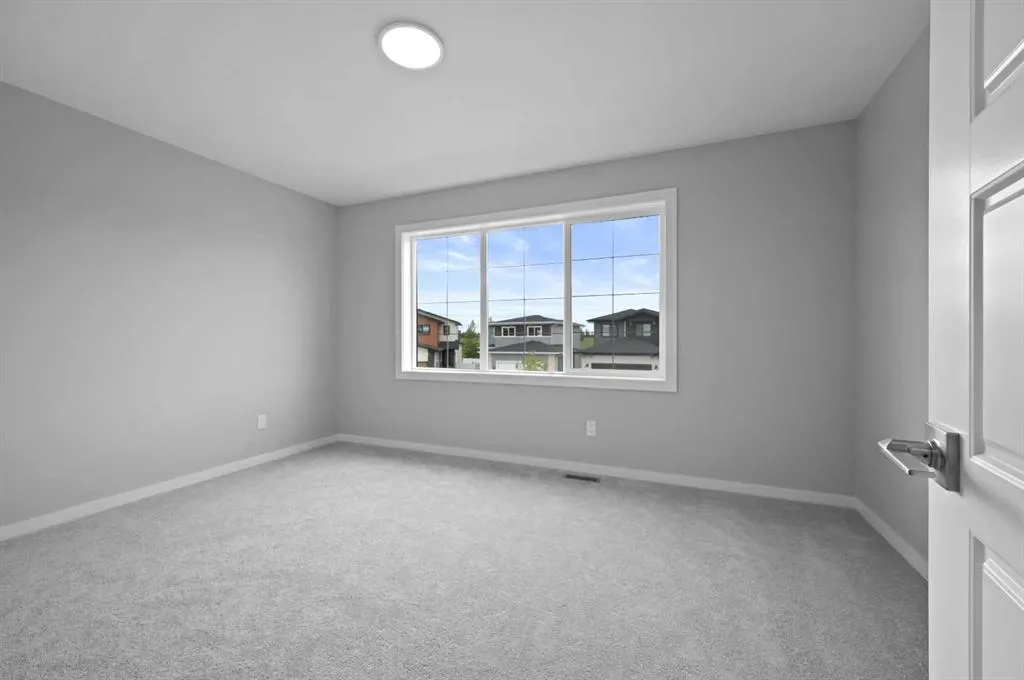 45 Emmett Crescent