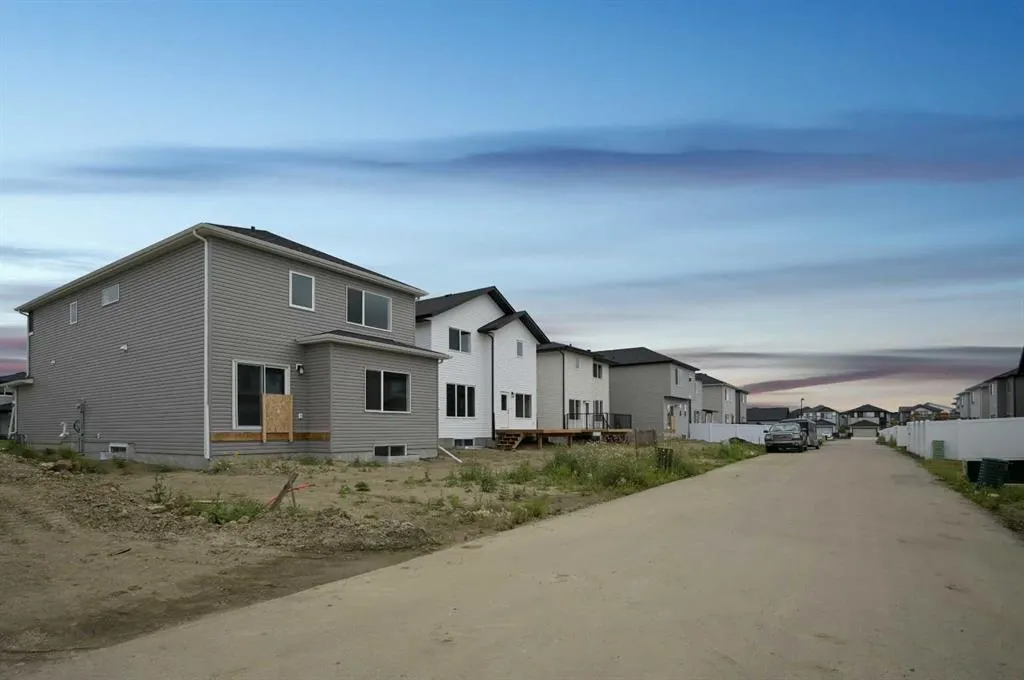 45 Emmett Crescent