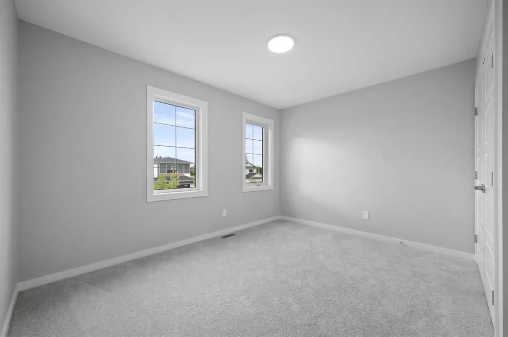 45 Emmett Crescent