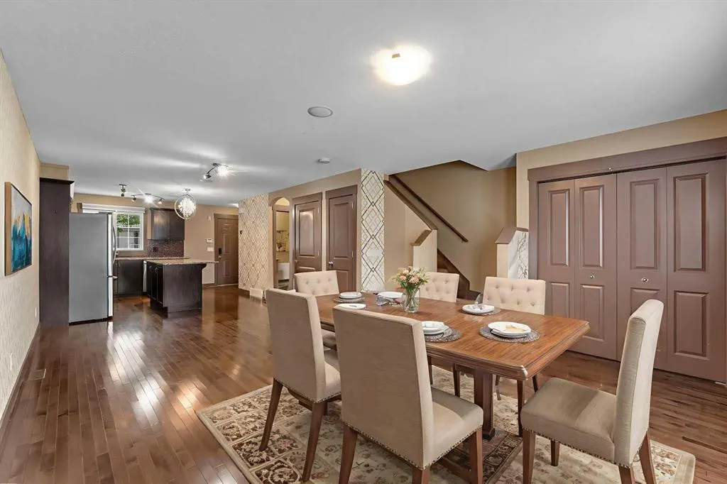 185 Rainbow Falls Manor