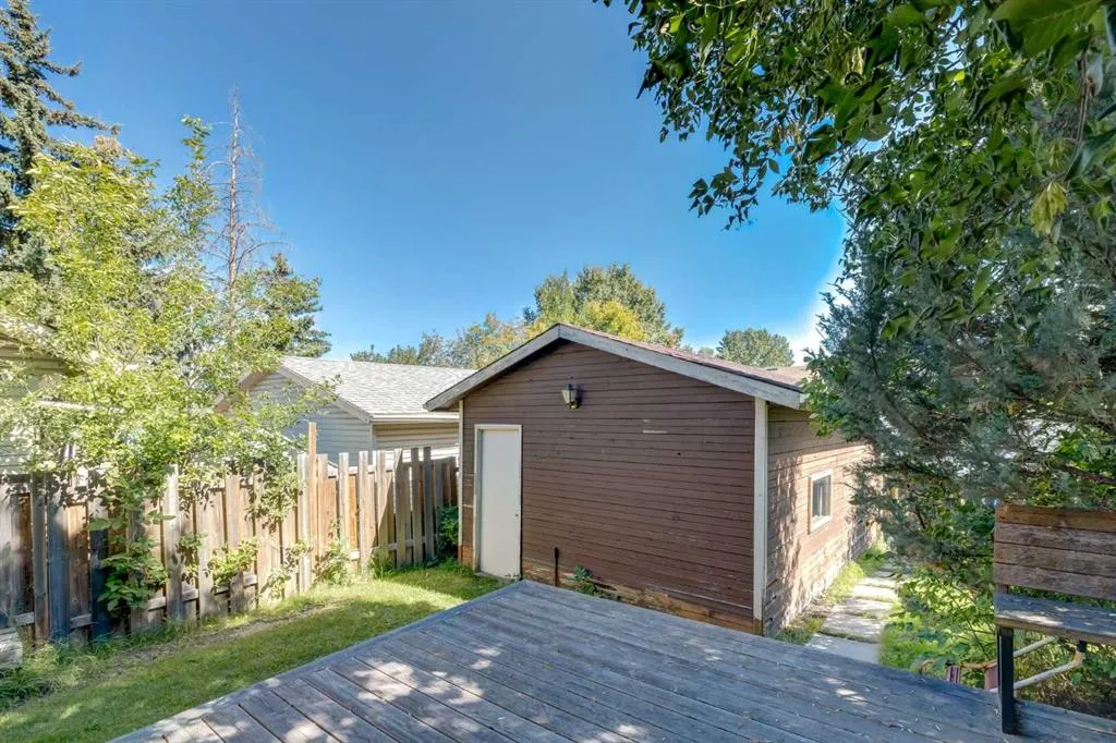 103 Shawglen Way SW