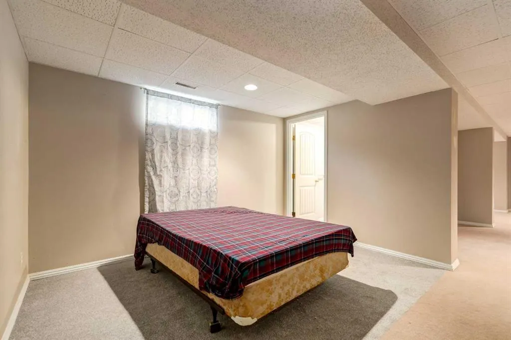 103 Shawglen Way SW