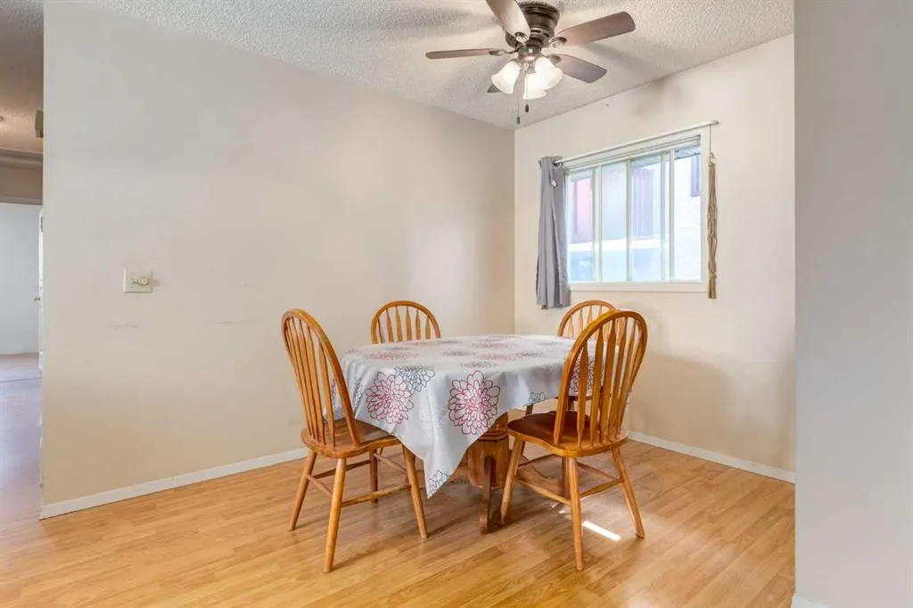 103 Shawglen Way SW