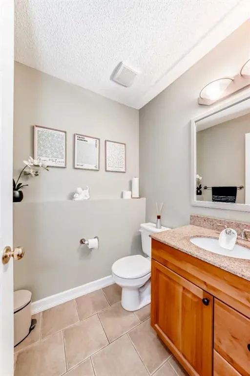 26 Royal Elm Drive NW