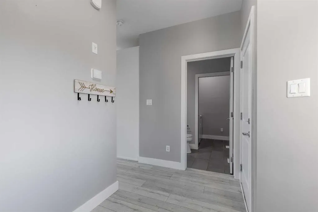 263 Northlander Bend W