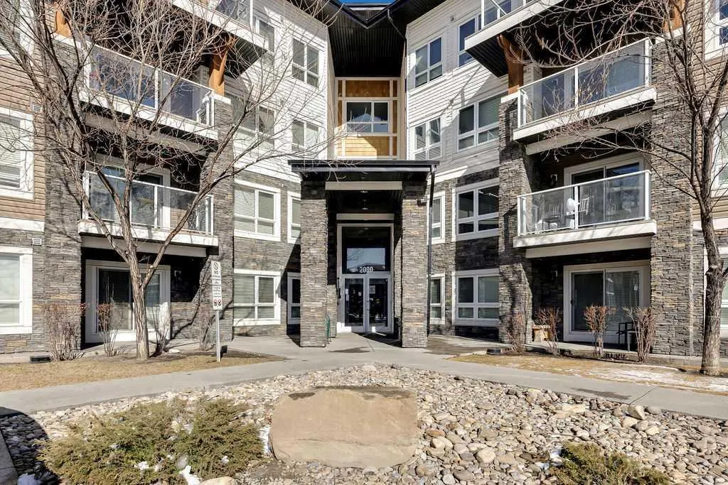 240 Skyview Ranch Road NE, #2117