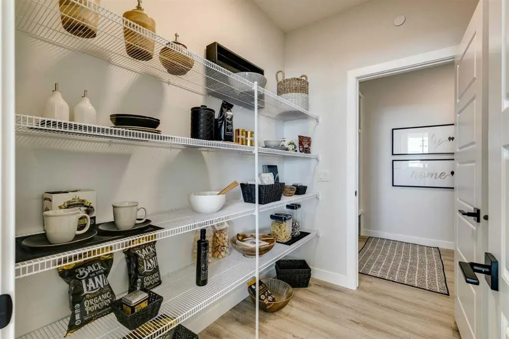 172 Sora Terrace SE