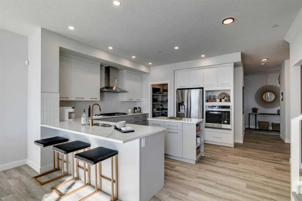 172 Sora Terrace SE