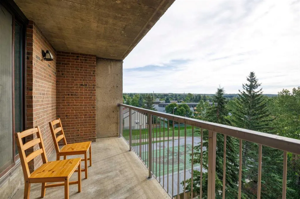 4944 Dalton Drive NW, #612