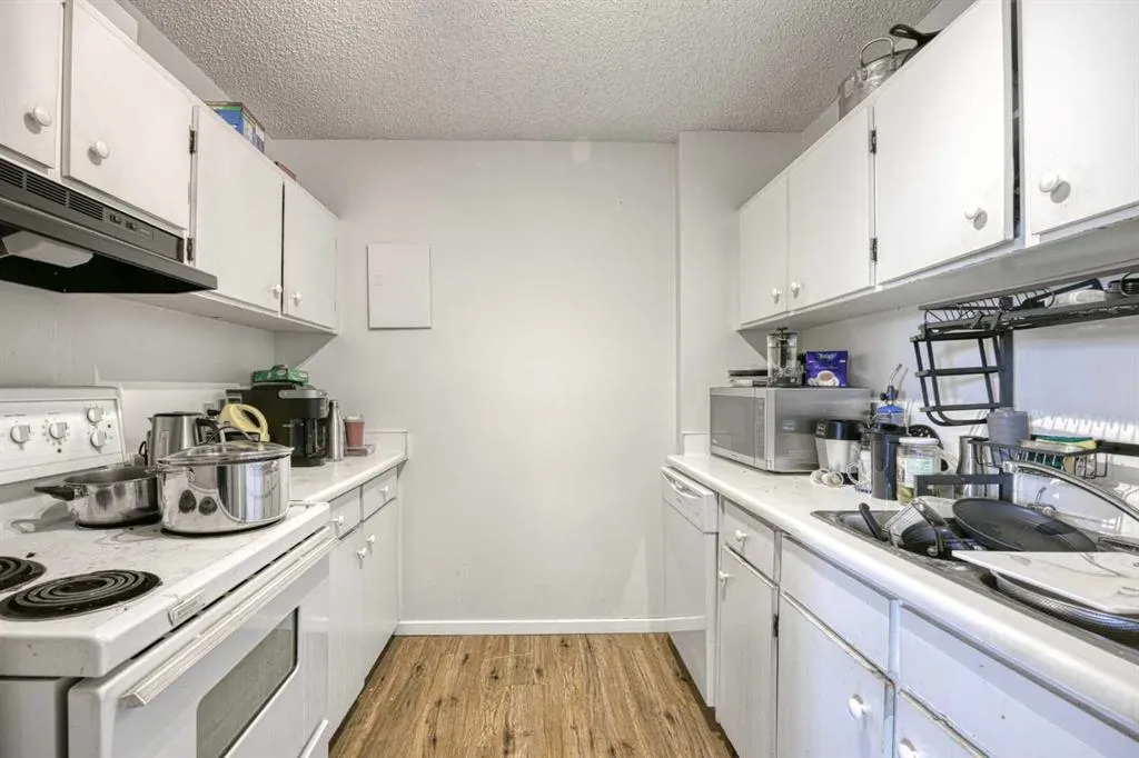 4944 Dalton Drive NW, #612