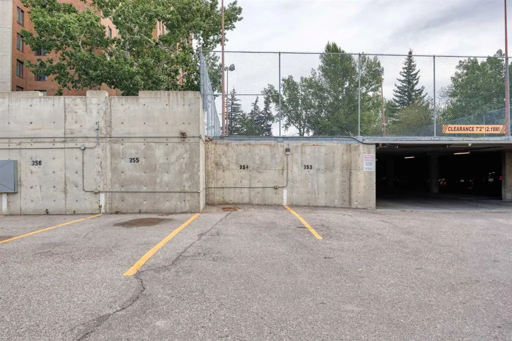 4944 Dalton Drive NW, #612