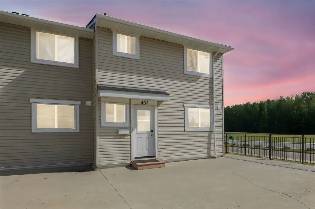 600 Signal Road, #402