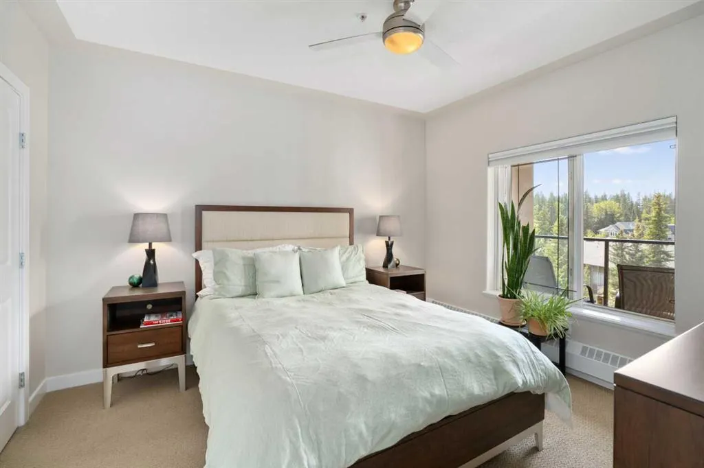 30 Discovery Ridge Close SW, #325