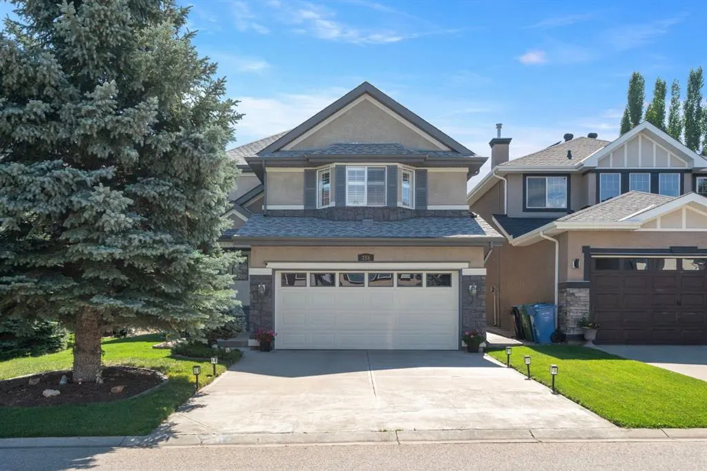 255 Everwillow Close SW