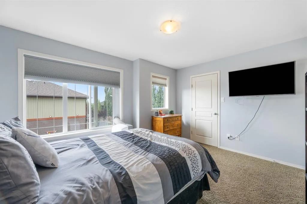 4738 13 Street, #9