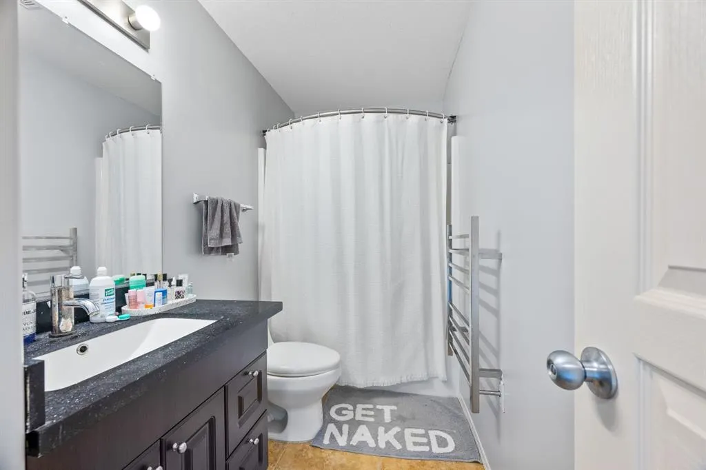 4738 13 Street, #9
