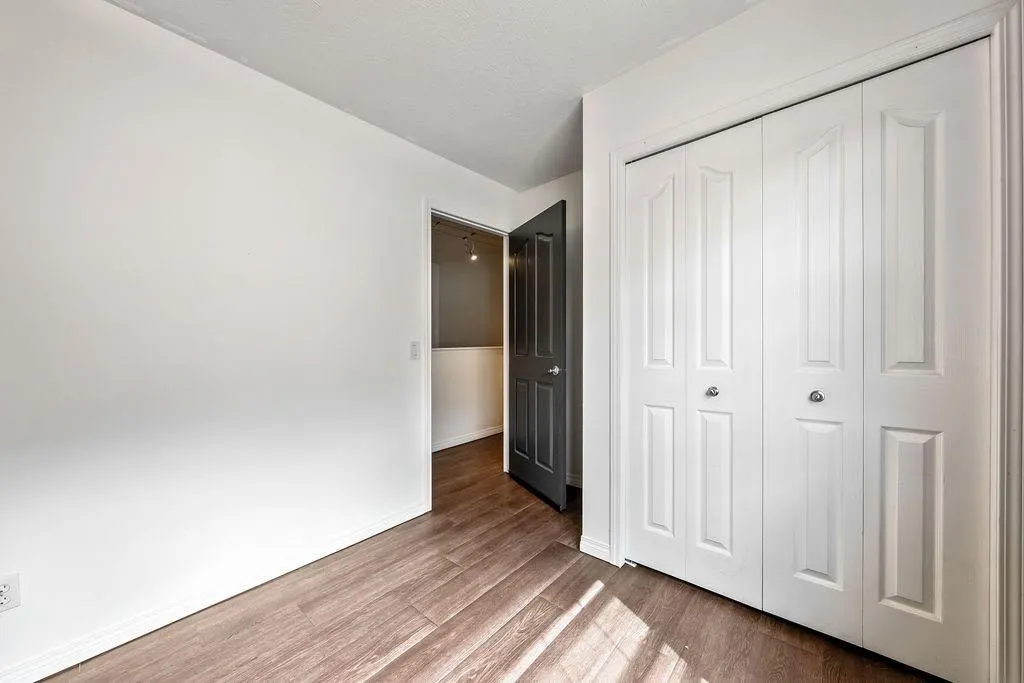 2318 17 Street SE, #59