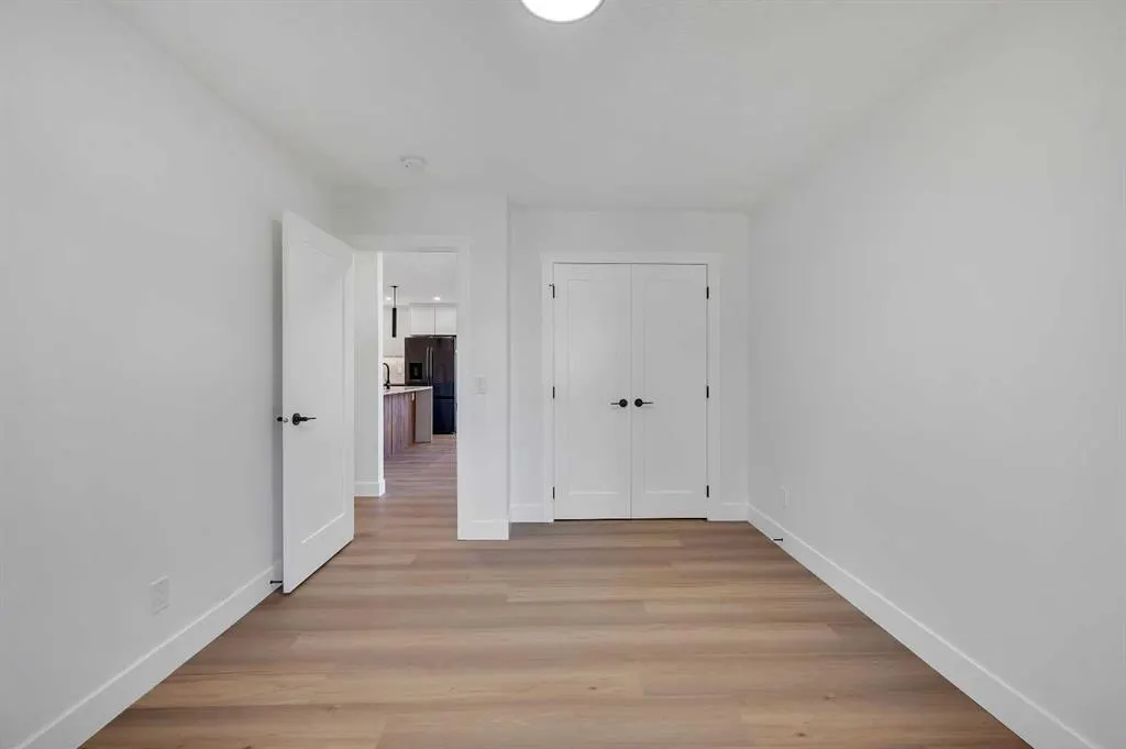 23 Edgewood Place NW