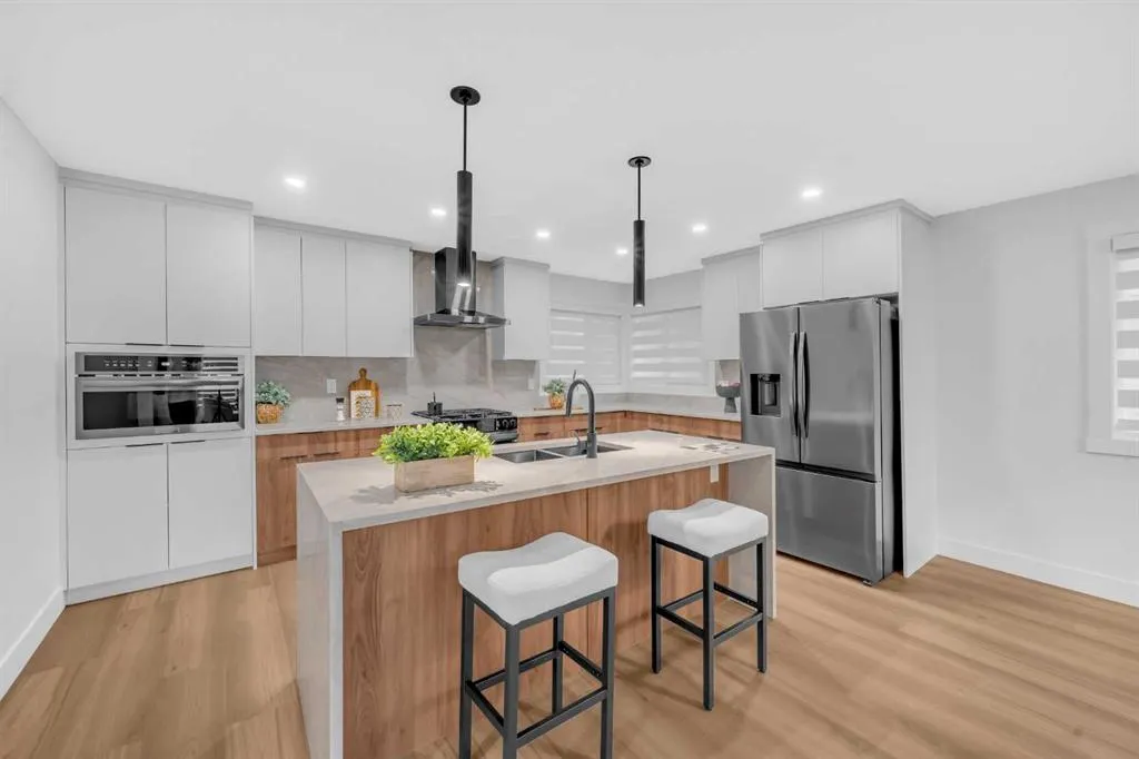 23 Edgewood Place NW