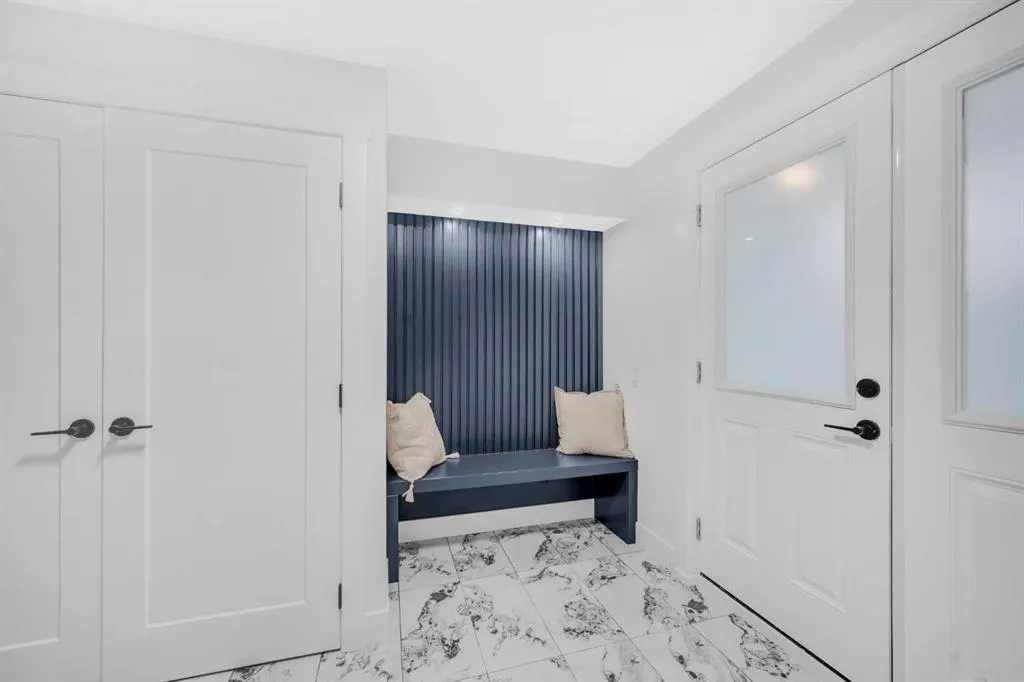 23 Edgewood Place NW