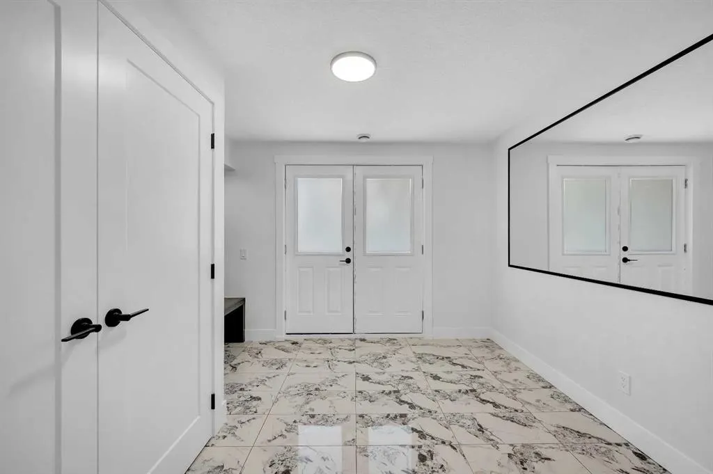 23 Edgewood Place NW
