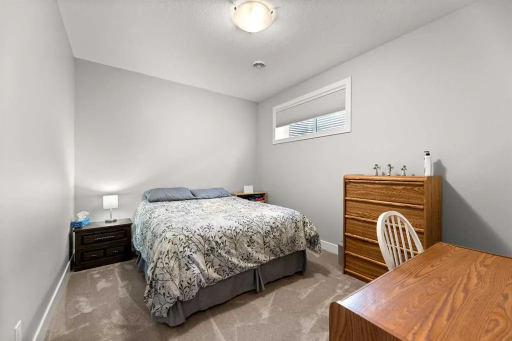 20 Silverado Crest Park SW, #204