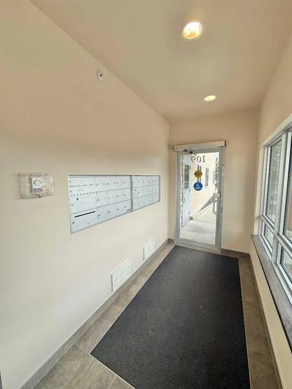 109 Seabolt Drive, #206