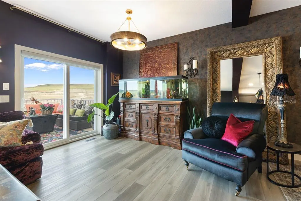 255 Heritage Heights