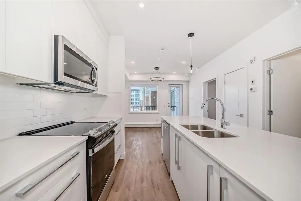 6 Merganser Drive W, #4416