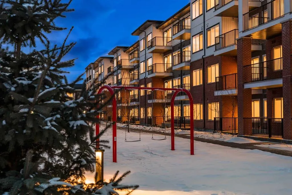 6 Merganser Drive W, #4416