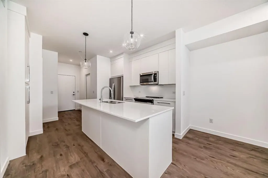 6 Merganser Drive W, #4416