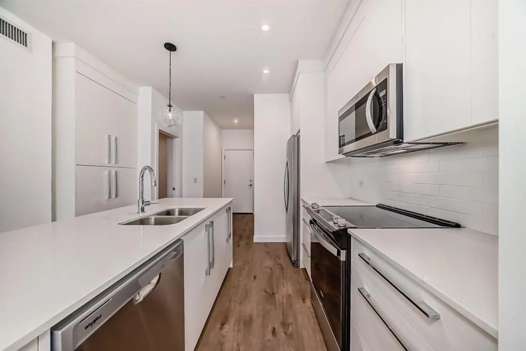 6 Merganser Drive W, #4416