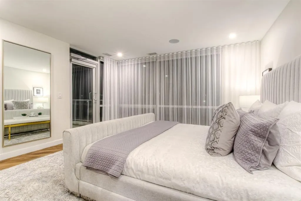 8505 Broadcast Avenue SW, #114