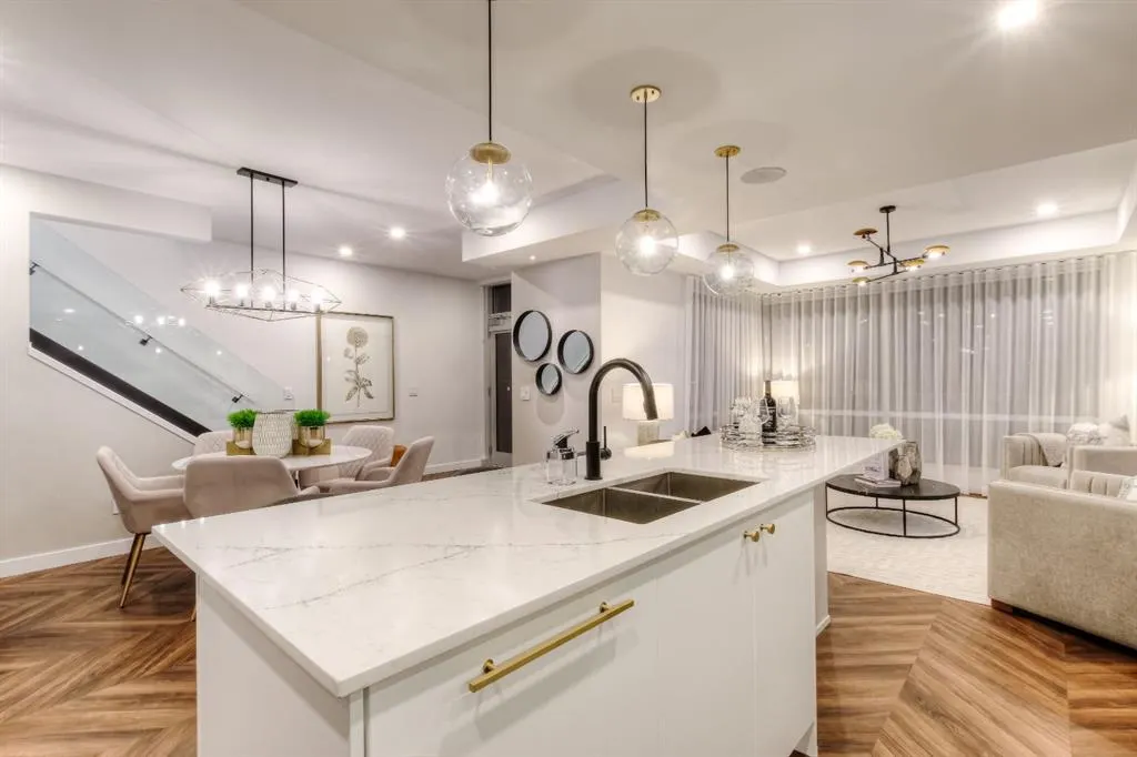 8505 Broadcast Avenue SW, #114