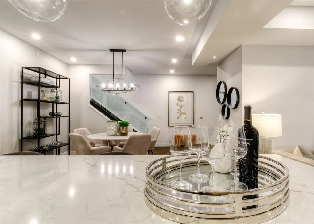 8505 Broadcast Avenue SW, #114