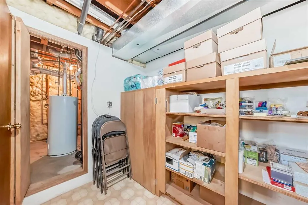 131 Ranchlands Court NW