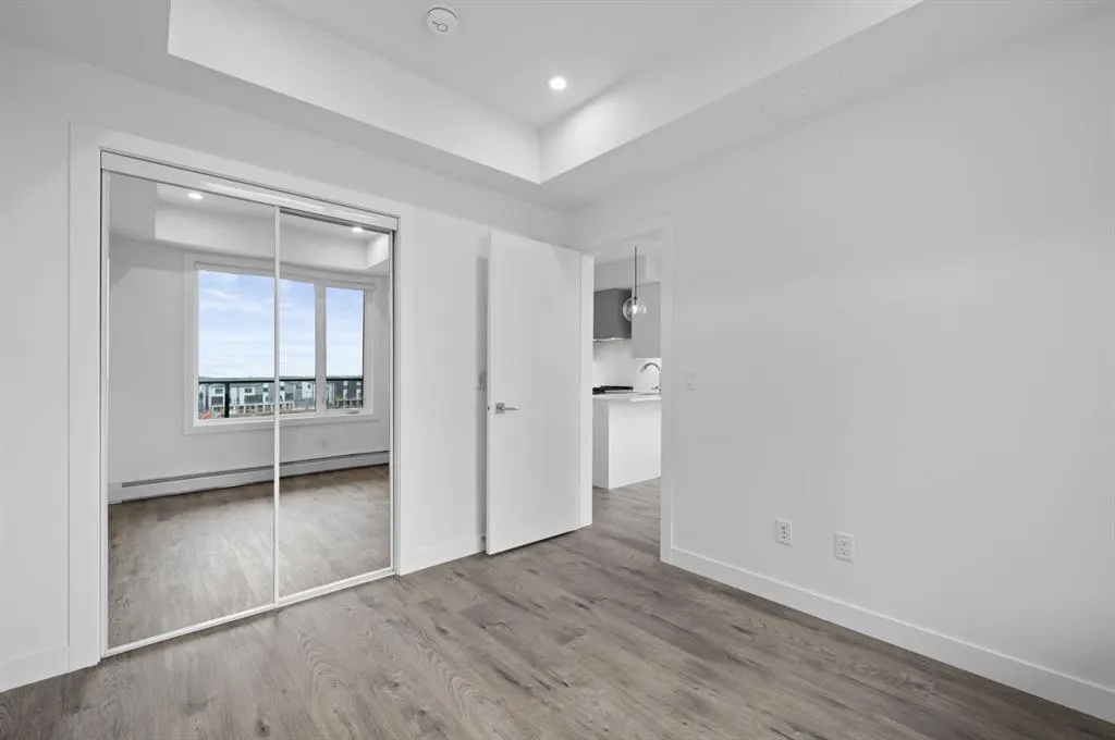 8370 Broadcast Avenue SW, #402