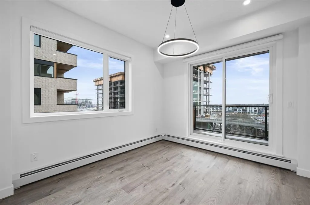 8370 Broadcast Avenue SW, #402