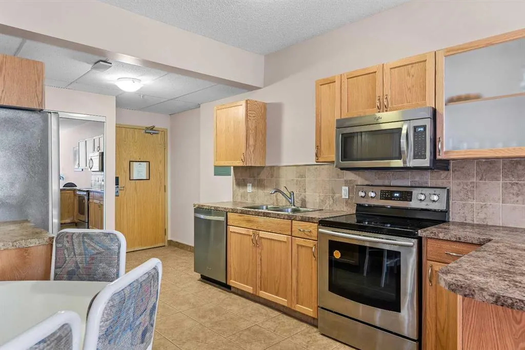 1151 Sidney Street, #216