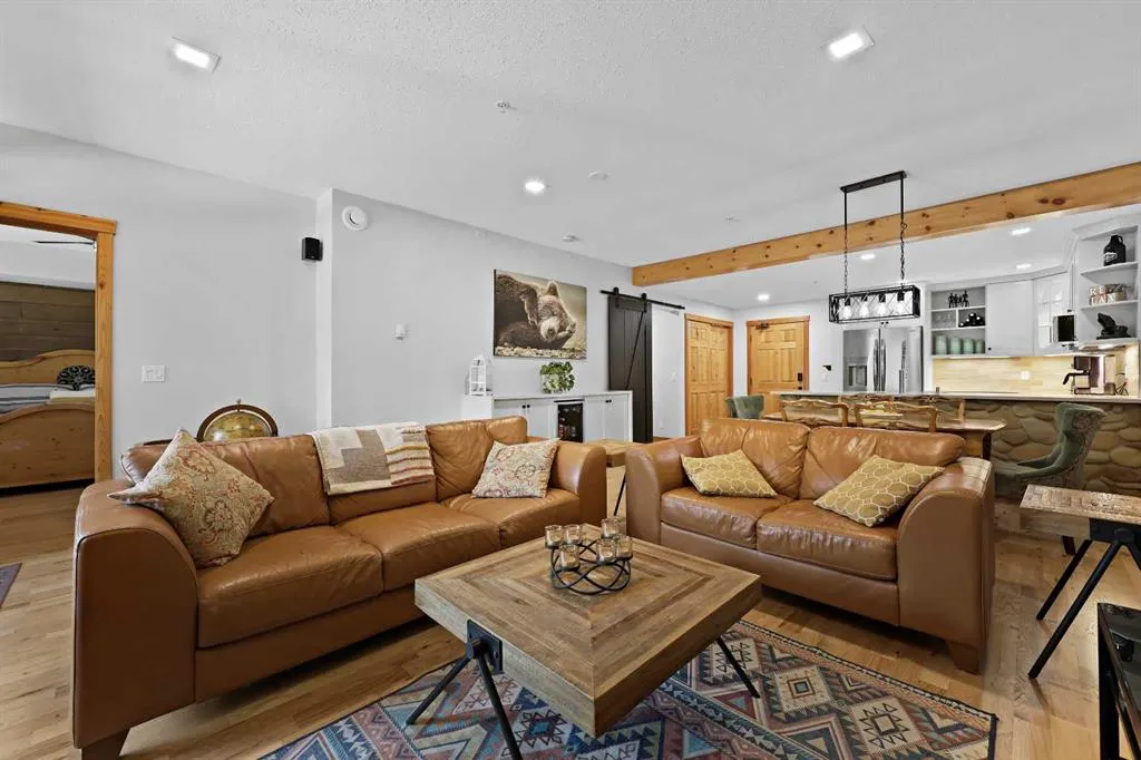 104 Armstrong Place, #216
