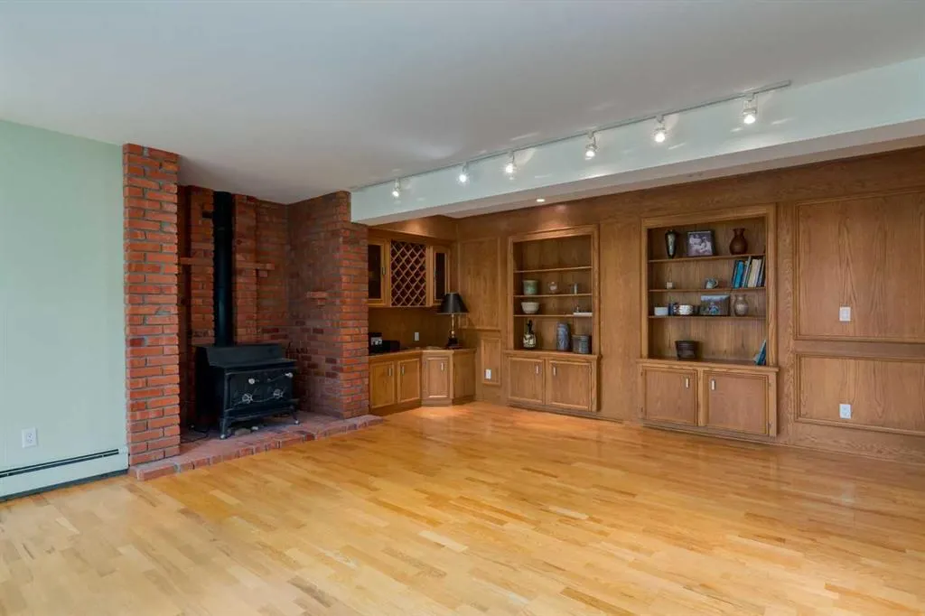 39 Springside Street