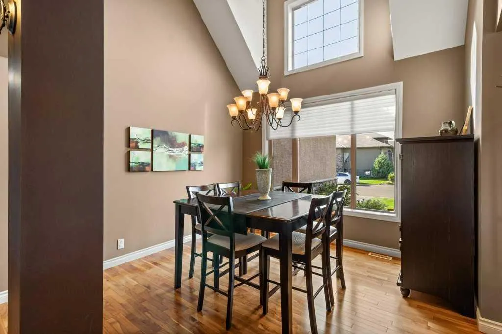 48 Fieldstone Way
