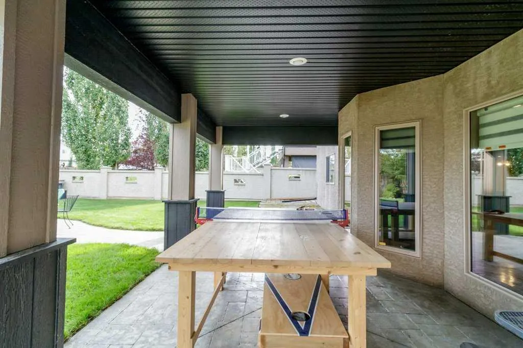 48 Fieldstone Way