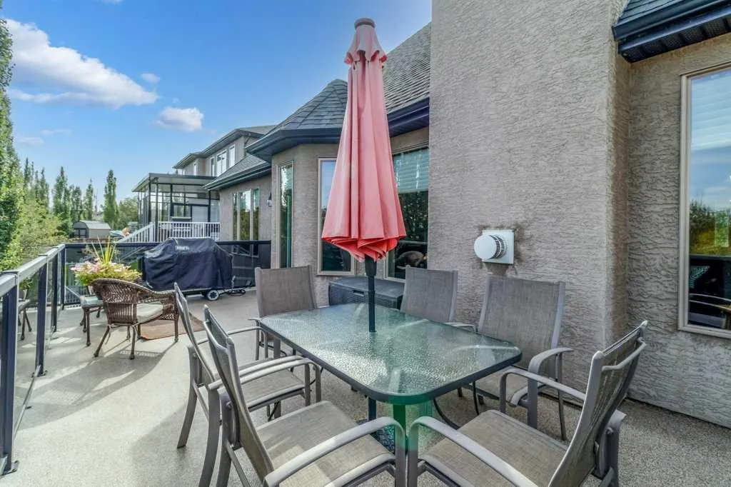 48 Fieldstone Way