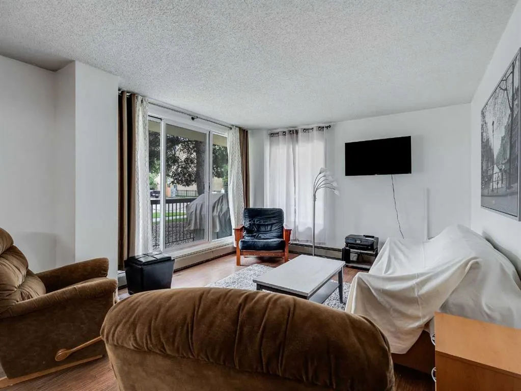 1107 15 Avenue SW, #101