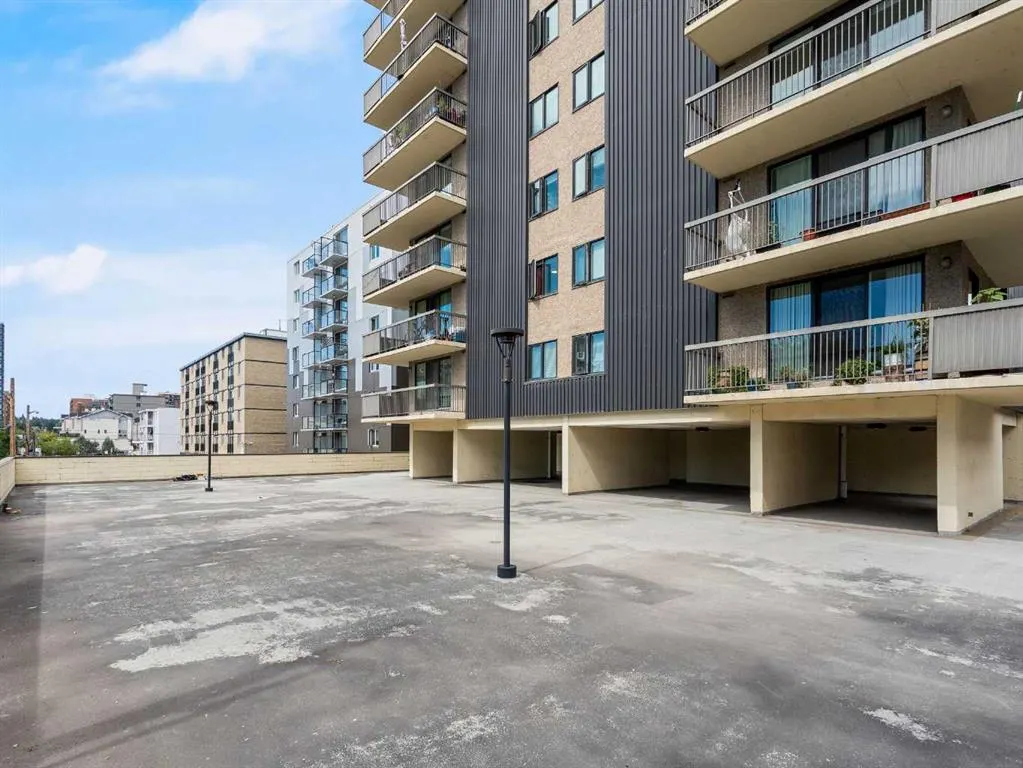 1107 15 Avenue SW, #101