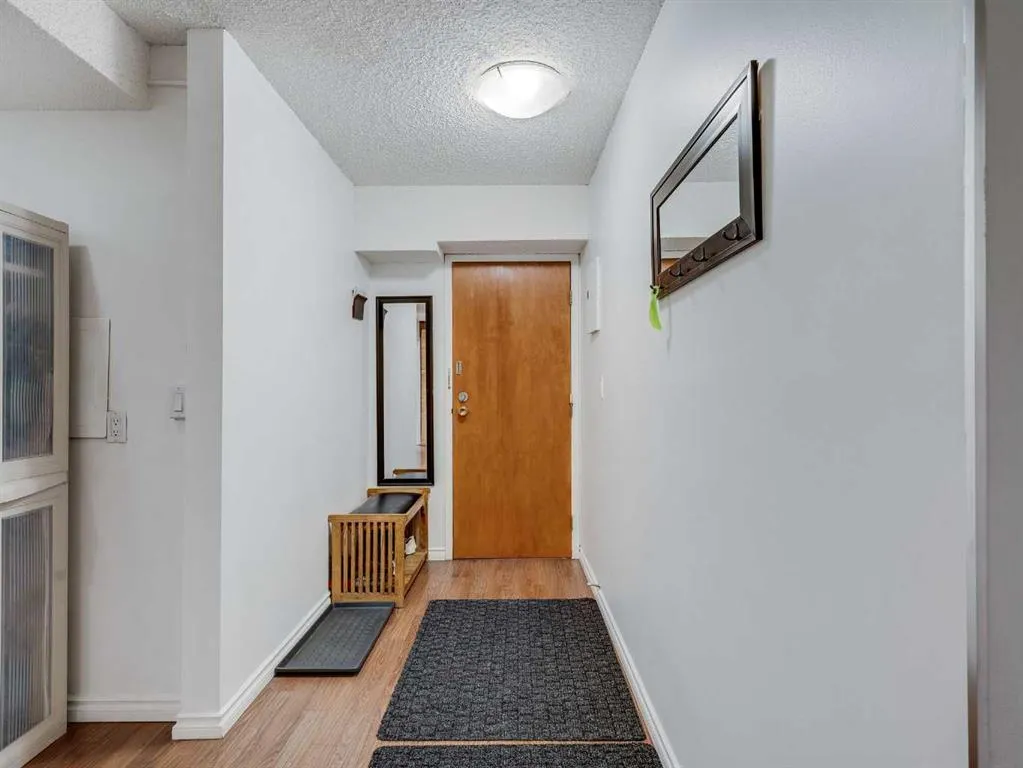 1107 15 Avenue SW, #101