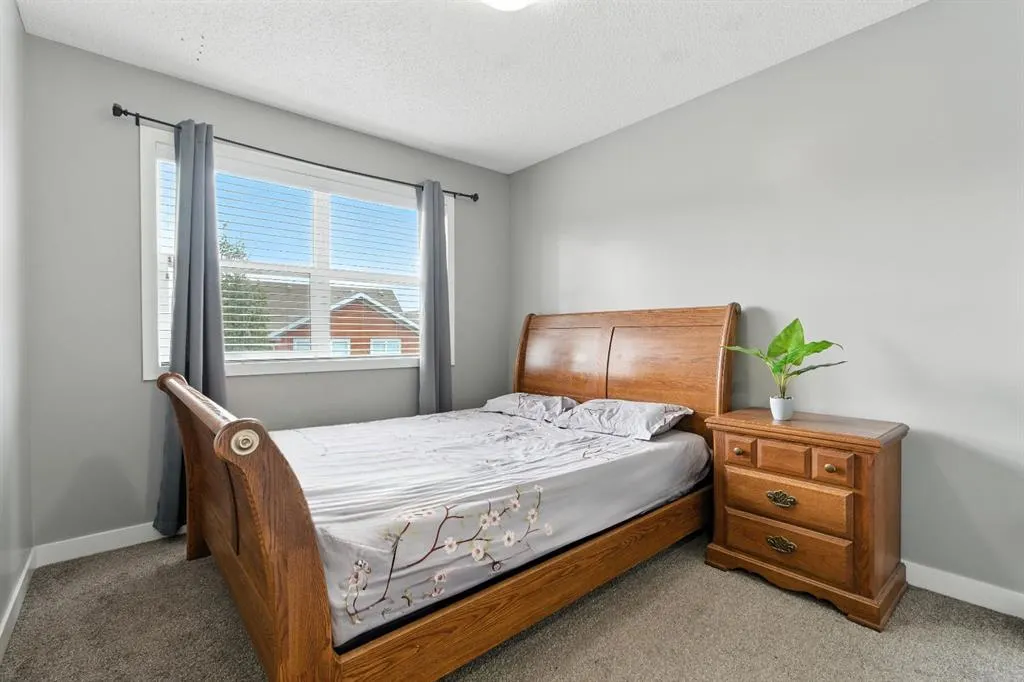 313 Kings Heights Drive SE